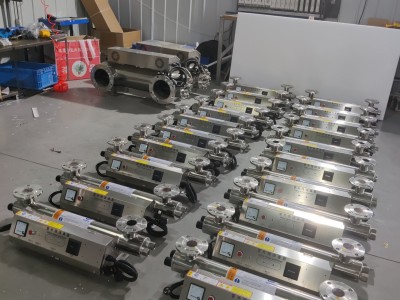 紫外线消毒器图1